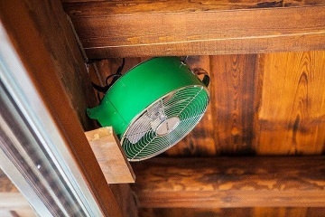 Glamping na vod s wellness - Jindichohradecko