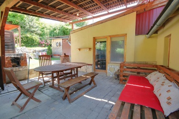 Chata Chľaba - Strawberry cottage - Štúrovo