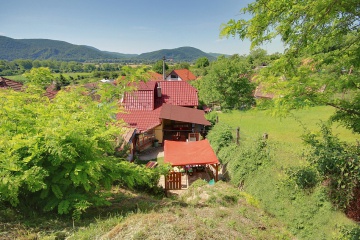 Chata Chľaba - Strawberry cottage - Štúrovo