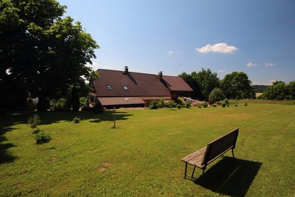 Rouben� chalupa s baz�nem - CHKO Orlick� hory