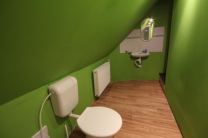 Rouben� chalupa s baz�nem - CHKO Orlick� hory