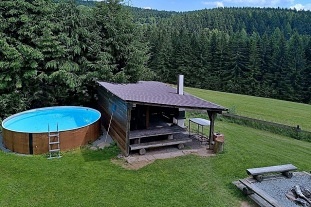 Chalupa s bazénem - samota v CHKO Orlické hory