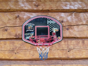 Roubenka �esk� Kanada - Kun�ak - hrad Land�tejn