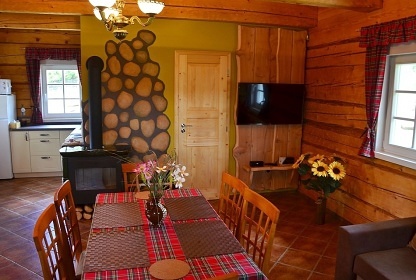 Roubenka �esk� Kanada - Kun�ak - hrad Land�tejn