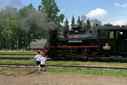 Roubenka �esk� Kanada - Kun�ak - hrad Land�tejn