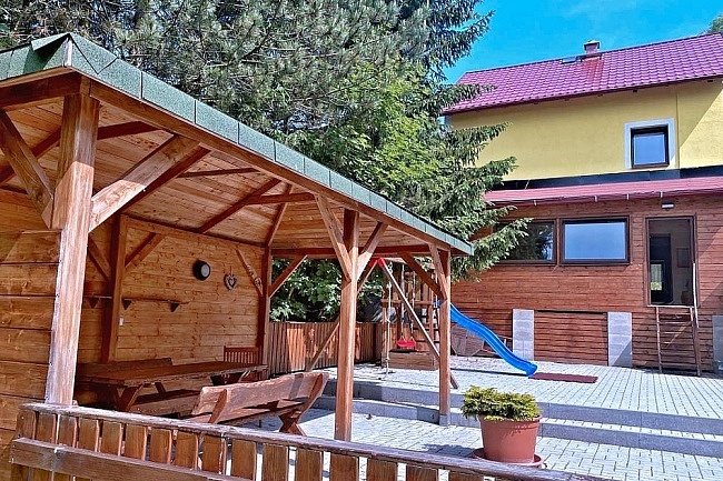 Žlutý dům - horská chalupa Krušné hory