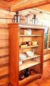 Chalupa s baznem u pehrady Vr - Svratka