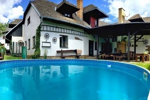 Nov objekt: Chalupa s baznem u pehrady Vr - Svratka 9C-090