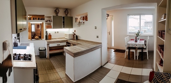 D�m u jezera - Thermalpark Dunajsk� Streda