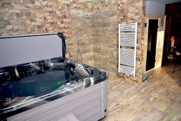 Chata s wellness - Stezka v oblacch Doln Morava