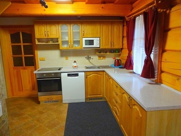 Roubenka s baz�nem - Term�ln� park Velk� Losiny