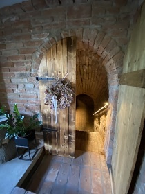 Chalupa bazn a vinn sklpek - Nov Mlny - Plava