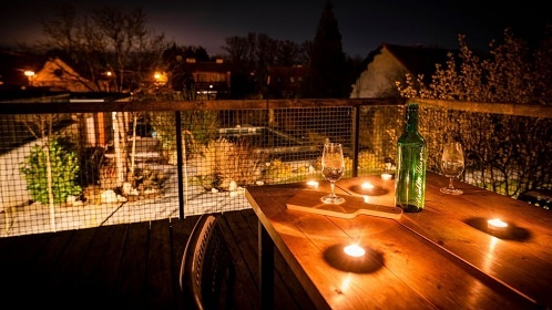 Chalupa bazn a vinn sklpek - Nov Mlny - Plava