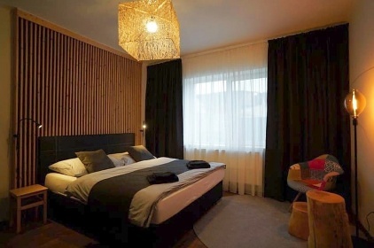 Chalupa baz�n a vinn� sklep - Nov� Ml�ny - P�lava