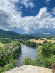 Chata u �eky Oh�e - hrad Per�tejn - Doupovsk� hory