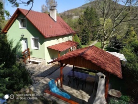 Nový objekt: Chata u řeky Ohře - hrad Perštejn - Doupovské hory 4C-055