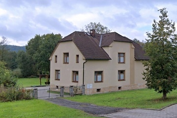 Chalupa esk rj - Phrazsk skly - ehrov