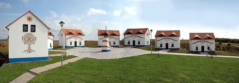 Vina�sk� domky - Pl�e - Str�nice - Bzenecko