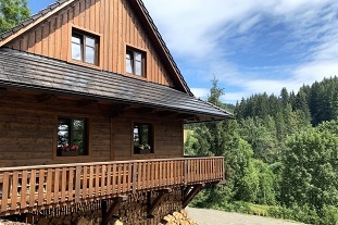 Nový objekt: Valašská roubenka - přírodní jezero Jezerné 3M-117