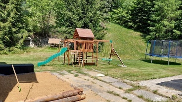 Rodinná chalupa s bazénem - Jizerská magistrála