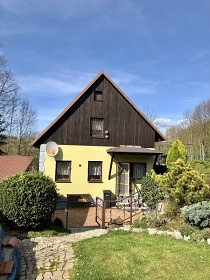 Chata baz�n a sauna - hrad Bouzov - Jev��ko