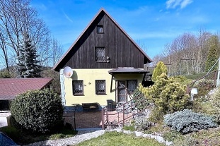 Nov� objekt: Chata baz�n a sauna - hrad Bouzov - Jev��ko 2M-136