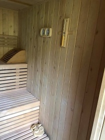 Chata baz�n a sauna - hrad Bouzov - Jev��ko