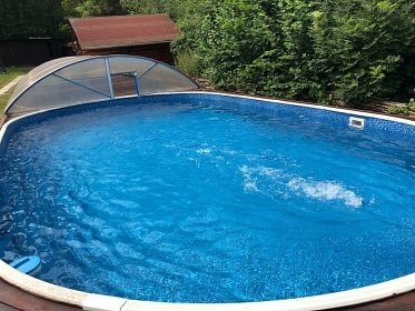 Chata baz�n a sauna - hrad Bouzov - Jev��ko