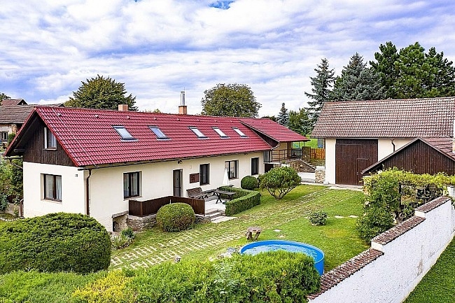 Chalupa Leškovice s bazénem - Habry - Vysočina