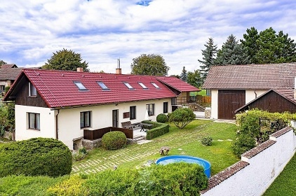 Chalupa Leškovice s bazénem - Habry - Vysočina