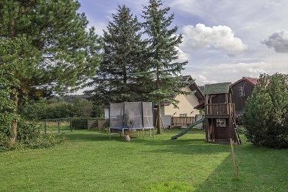 Chalupa s baznem - Habry - Sesk pehrada