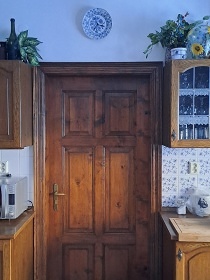 Chalupa s baz�nem - Jizersk� hory a �esk� r�j