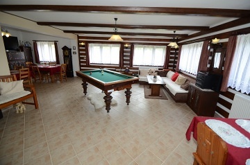 Chalupa s baz�nem - Jizersk� hory a �esk� r�j