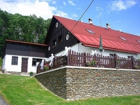 Chaloupka nad Českým rájem - Skuhrov