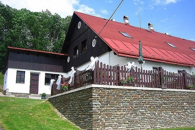 Chaloupka nad �esk�m r�jem - Skuhrov