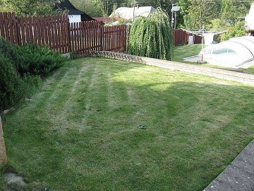 Chalupa s baz�nem - Skanzen Vesel� Kopec