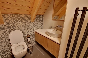 Krkono�sk� roubenka se saunou - �ern� hora