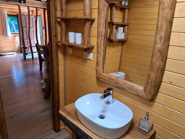 Srubov chata u pehrady Vranov - Stbrn ztoka