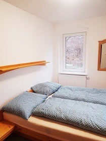 Chalupa u p�ehrady Fl�je - Kru�nohorsk� magistr�la