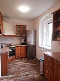 Chalupa u p�ehrady Fl�je - Kru�nohorsk� magistr�la