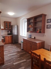 Chalupa u p�ehrady Fl�je - Kru�nohorsk� magistr�la