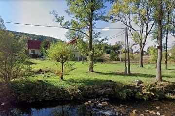 Chalupa u p�ehrady Fl�je - Kru�nohorsk� magistr�la