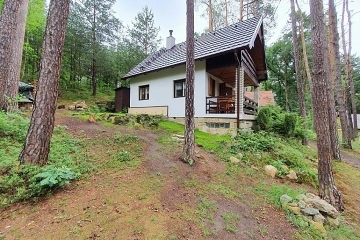 Chata a loďka - Milčanský rybník - Kokořínsko