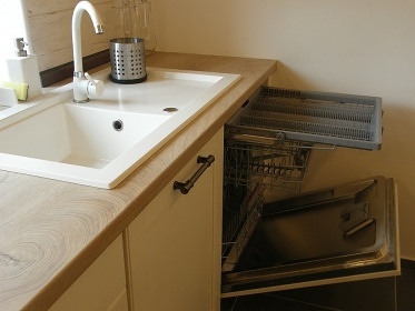 Chalupa Plava a vinn sklep - Stolov hora