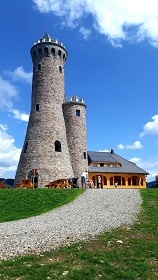 Chata Vl�� D�l - hrad Bouzov - Morava - Jesen�ky