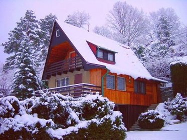 Chata Vl�� D�l - hrad Bouzov - Morava - Jesen�ky