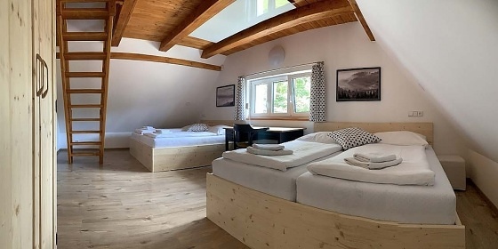 Chata Jizerskohorsk� magistr�la - Jizersk� hory