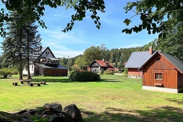 Mezonetov� chata - Jizersk� hory - B�l� Desn�