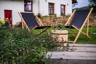 Chalupa s apartm�ny - na �pat� hory Radho��