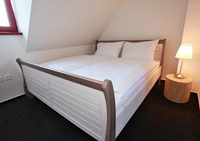 Chalupa s apartm�ny - na �pat� hory Radho��